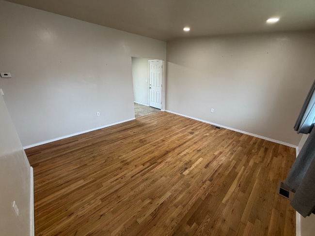 Photo - 402 Chestnut St