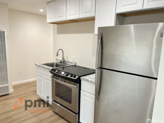 Photo - 303 Virginia St