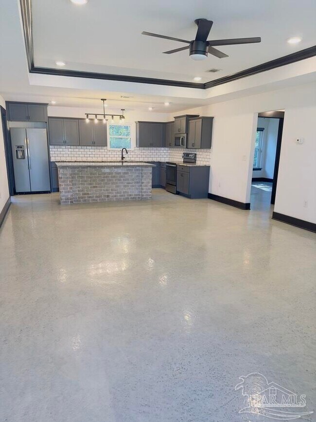 Photo - 6408 Sarasota St