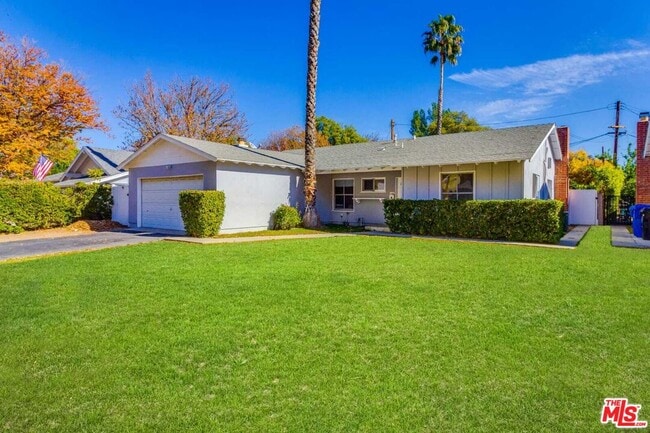 Photo - 6966 Sedan Ave