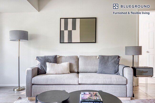 Photo - 444 Washington Blvd Unidad FL3-ID672