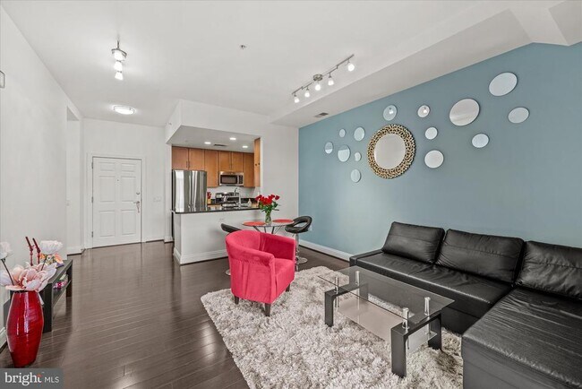 Photo - 1111 Oronoco St Unit 532