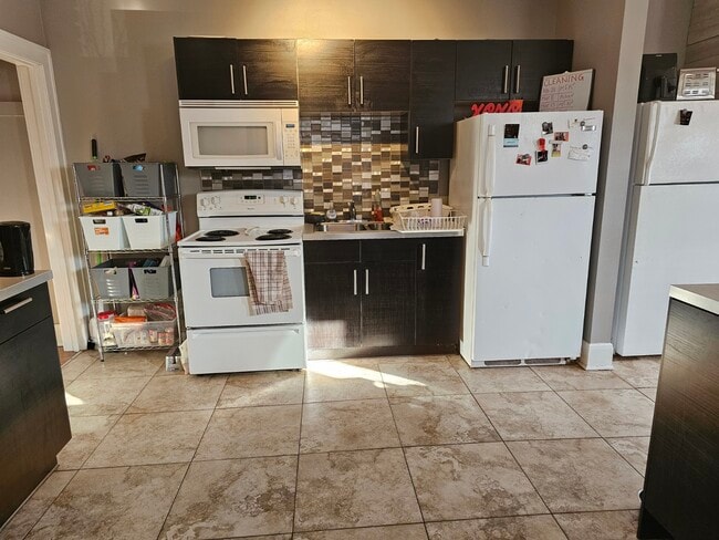 Photo - 425 Partington Av Unit 429