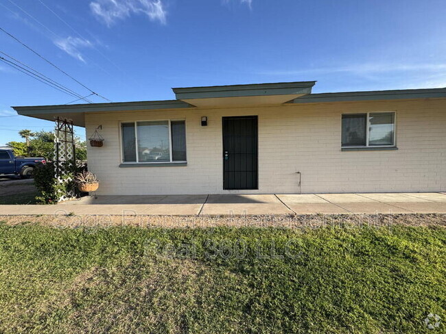 Building Photo - 444 S Bellview Rental
