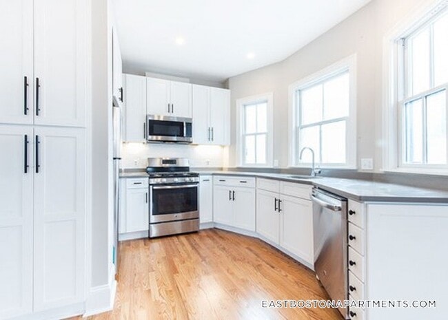 Photo - 178 Brooks St Unidad 3