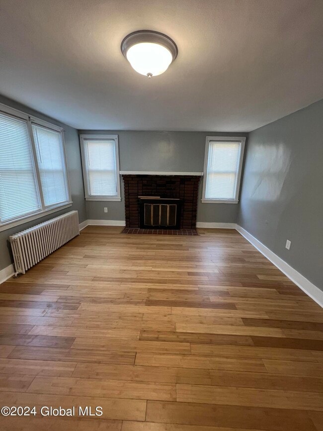 Photo - 70 Beverly Ave Unidad 1