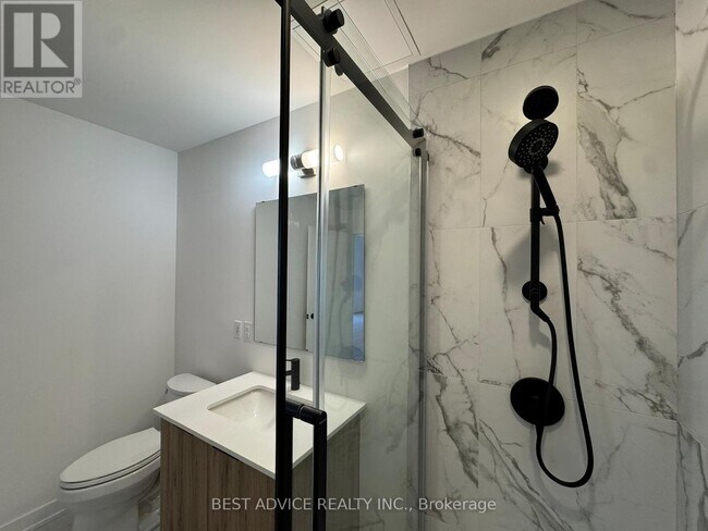 Photo - 56 Lakeside Ter Unité 107