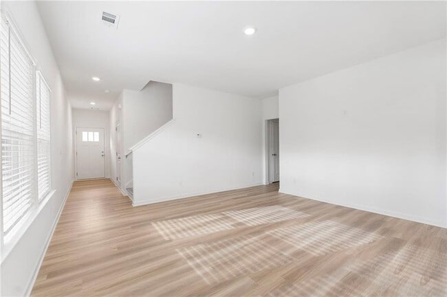 Photo - 1532 Aralynn Way