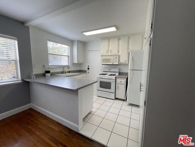 5870 Bowcroft St Unidad 2