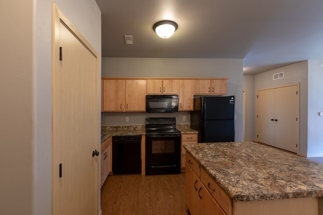 2 Bedroom