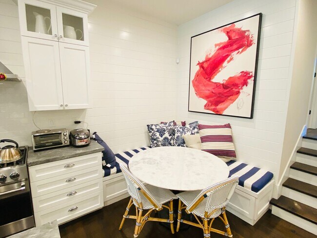 Photo - Modern 3 Bed 3 Bath Townhouse Near Downtown Campbell