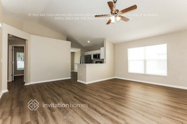 Photo - 5723 Tanagerlake Rd