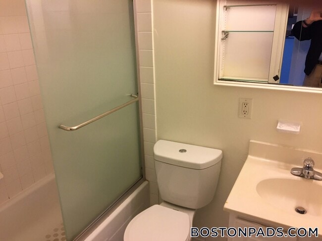 Photo - 185 Freeman St Unidad 843