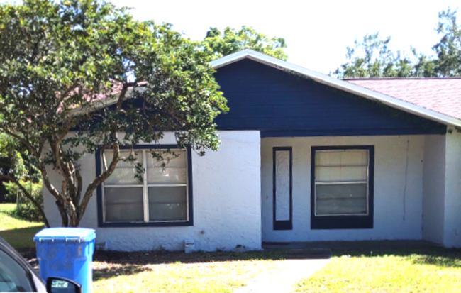 Photo - 2 bedroom 1 bath in a quiet neighborhood