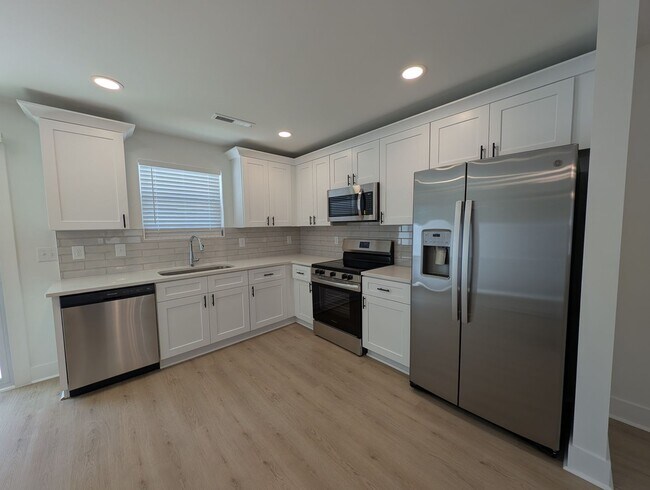 Photo - Newly built 2 story, 3 bedroom, 2.5 bath duplex located in Kannapolis!