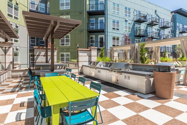 Aspect at Totem Lake Apartments