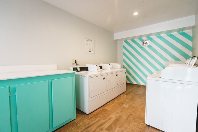 Photo - 18424 Halsted Avenue