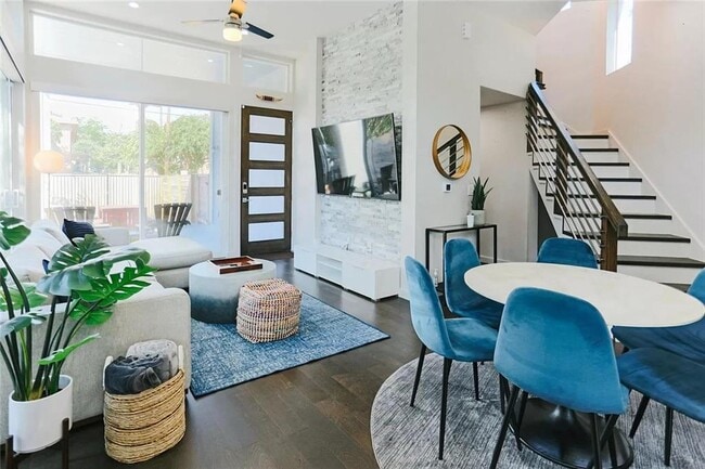 Photo - 1145 1/2 Poquito St Unidad A