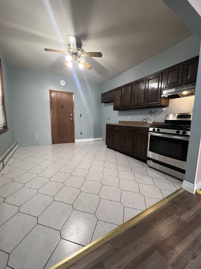 Photo - 407 John F. Kennedy Blvd Unit 1R