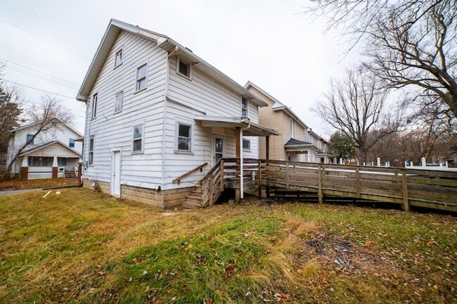 Photo - Coming Soon- Mansfield, Large house on Cor...