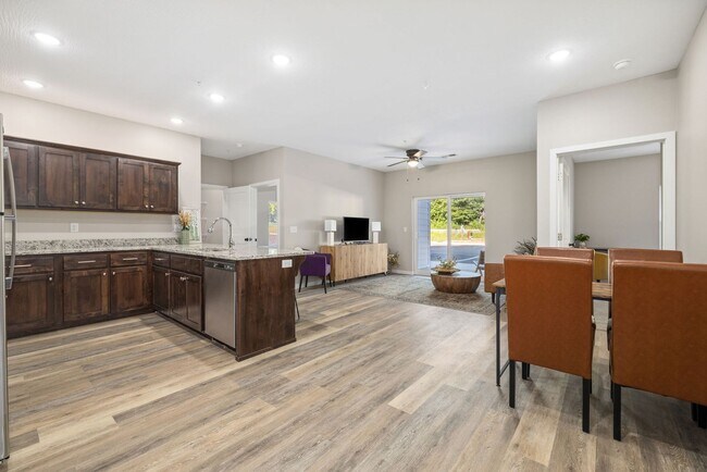 Building Photo - The Vibe Crossing Unit 2 bedroom, The Vibe Crossing