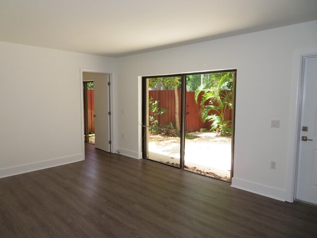 Photo - 1700 Embassy Dr Unit 708