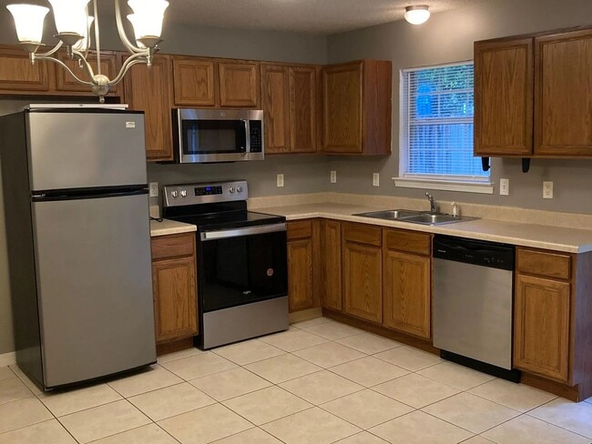 Photo - Updated Duplex In the heart of Niceville!