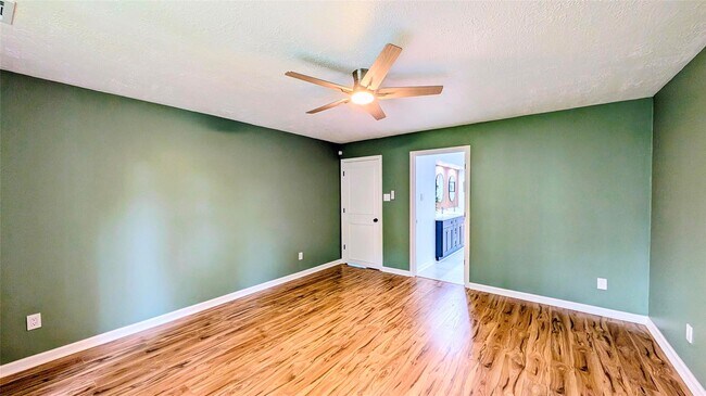 Photo - 15707 Downford Dr