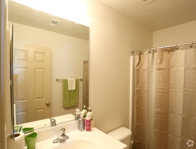 Full Bath - Victoria