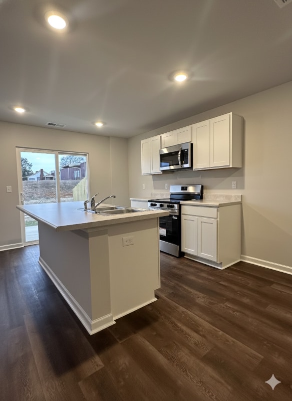 Photo - 39 River Rock St