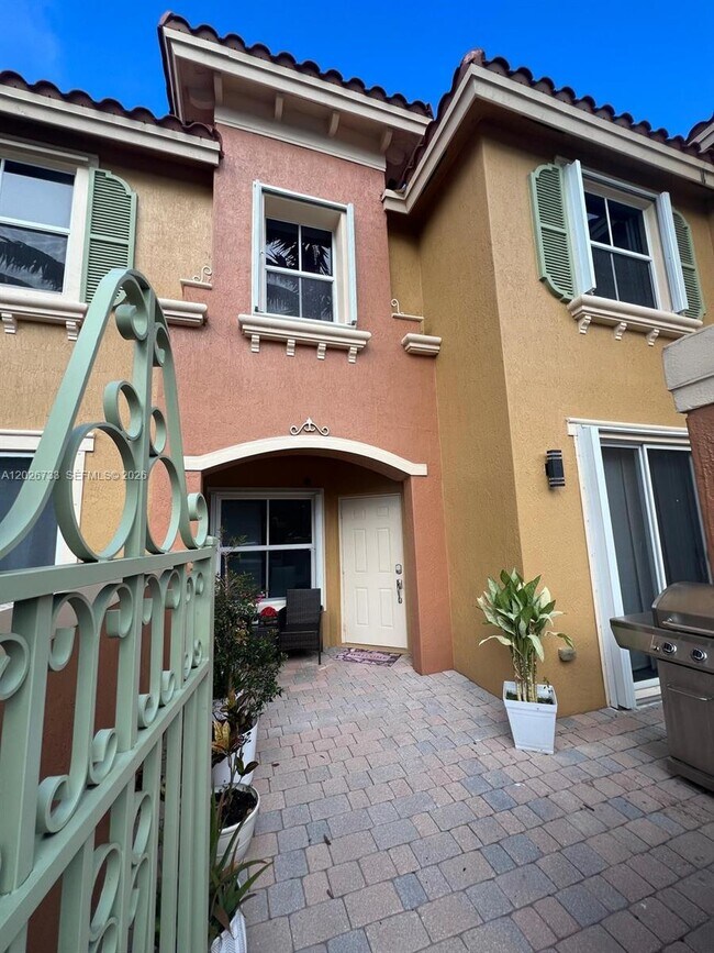 Photo - 943 SW 143rd Terrace Unit 2109