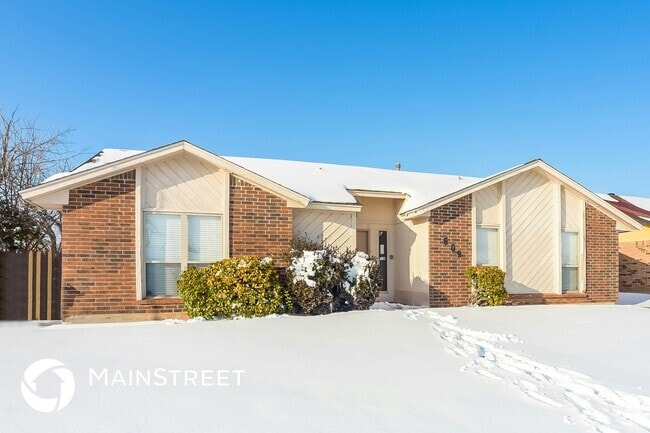 Building Photo - 609 NW 139th St Rental