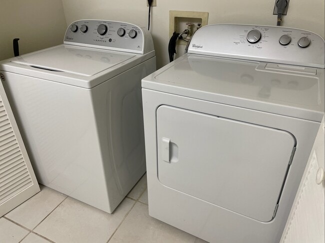 Photo - 11674 Pointe Cir