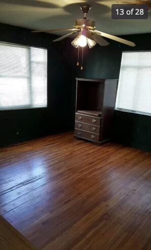 Photo - 2403 22nd St