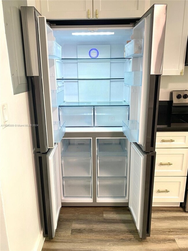 Photo - 1735 SW 21st St