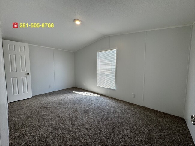 Photo - 16206 Wood Dr