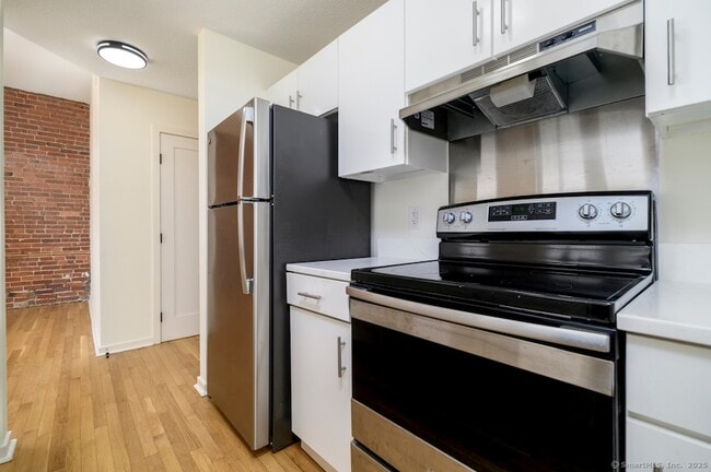 Photo - 83 Washington St Unidad 2C