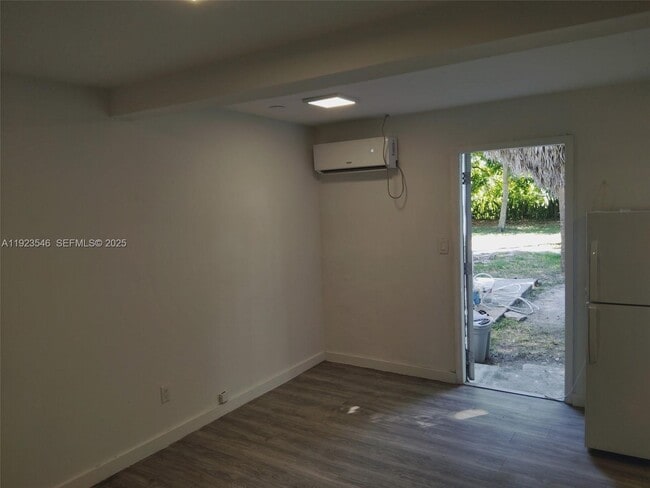 Photo - 2645 NW 21st Ave Unit 6B