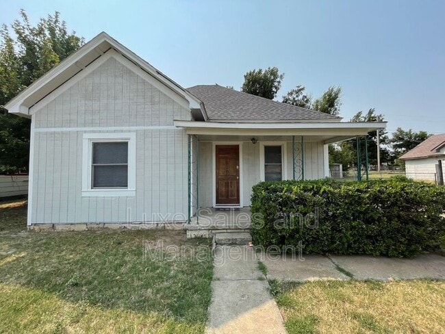 Photo - 1516 S Dille Ave