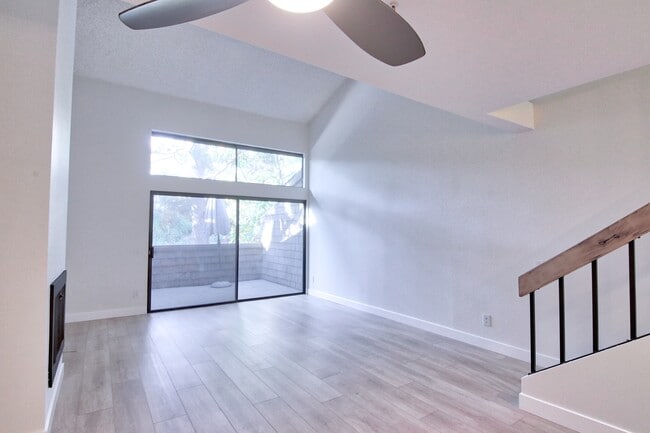 Photo - 1050 Seco St Unit 202