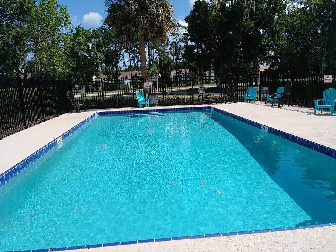 Photo - 1601 Big Tree Rd (South Daytona, FL)