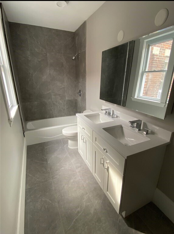 Photo - 190 Kelton St Condo Unit 3