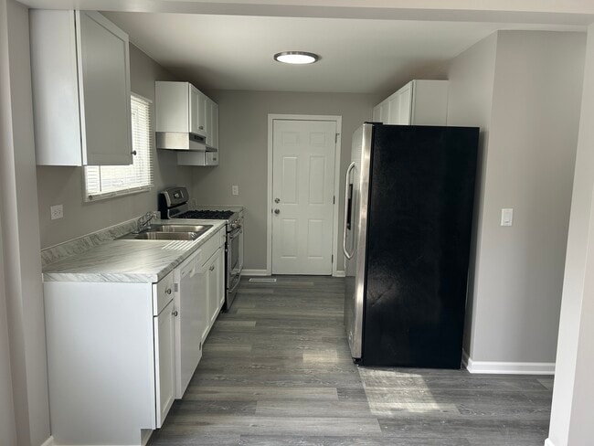 Photo - 510 S Alfred Ave