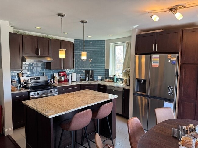 Building Photo - 184 Saint Paul St Unit 604