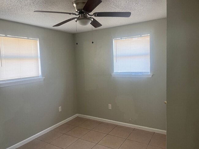 Photo - 3025-3027Lauss Unidad 3027