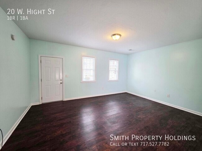 Photo - 20 W High St