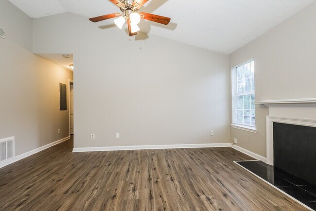 Photo - 4252 Catalpa Ct