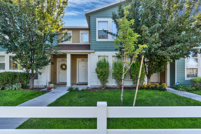 Photo - 2821 Fairgrove Ln Townhome