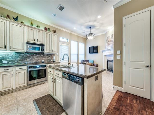 Photo - 5721 Lunsford Rd