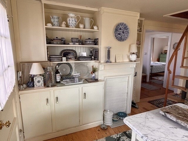 Photo - 215 Standish St